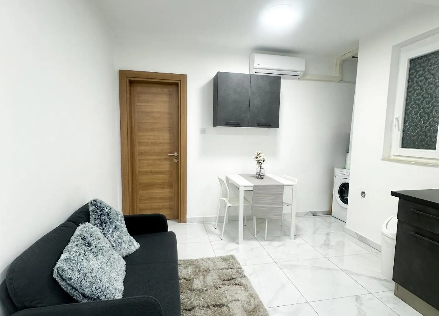 Privatunterkunft Brand New Room In St Julians San Ġiljan